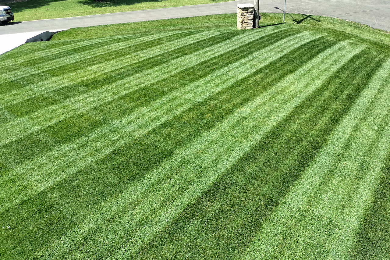 Lawn Mowing for fall lawn care in Wichita Ks